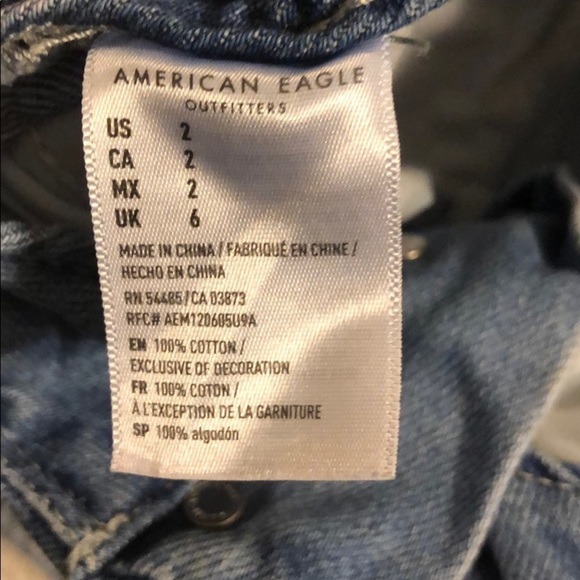 American Eagle Mom Shorts - Picture 5 of 8